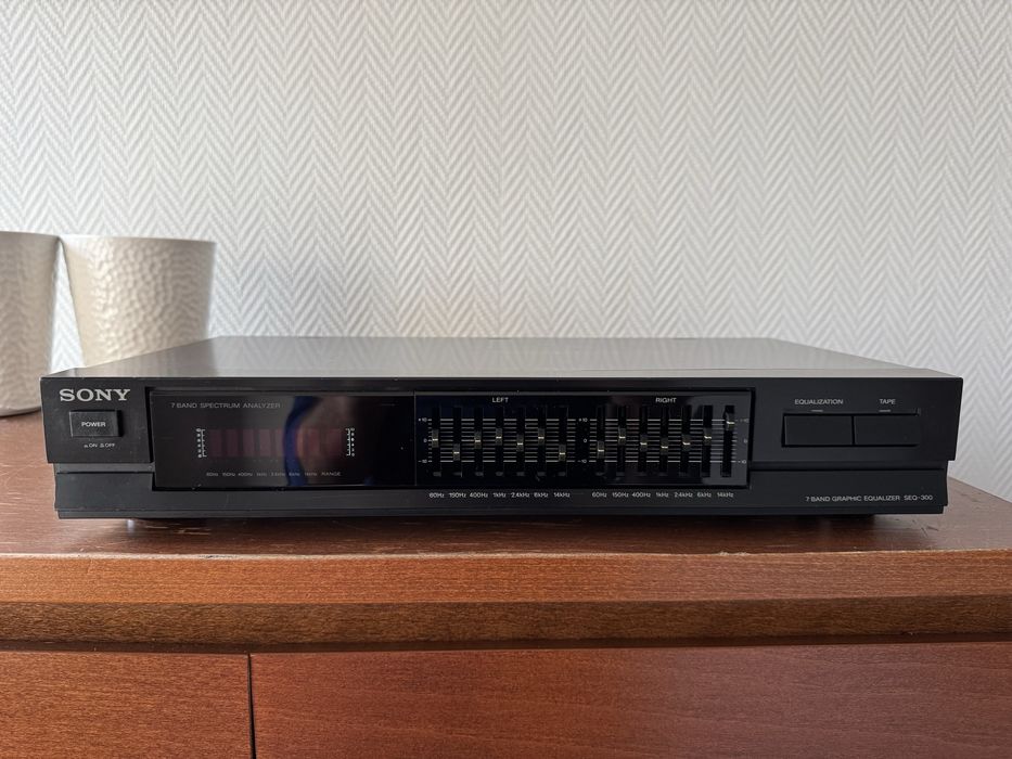 Equalizer Sony SEQ-300