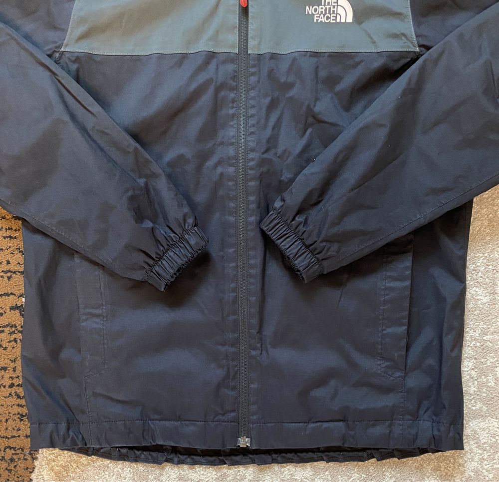 Вітровка Berghaus The North Face Dryvent(Waterproof) S-M size