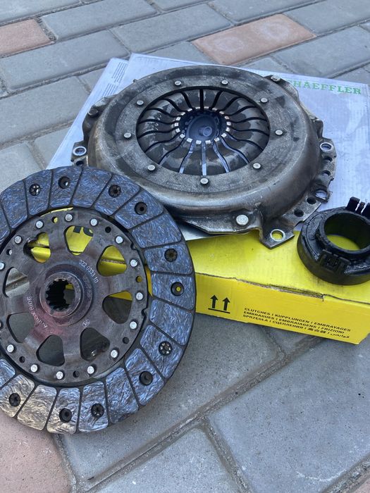 Комплект зчеплення