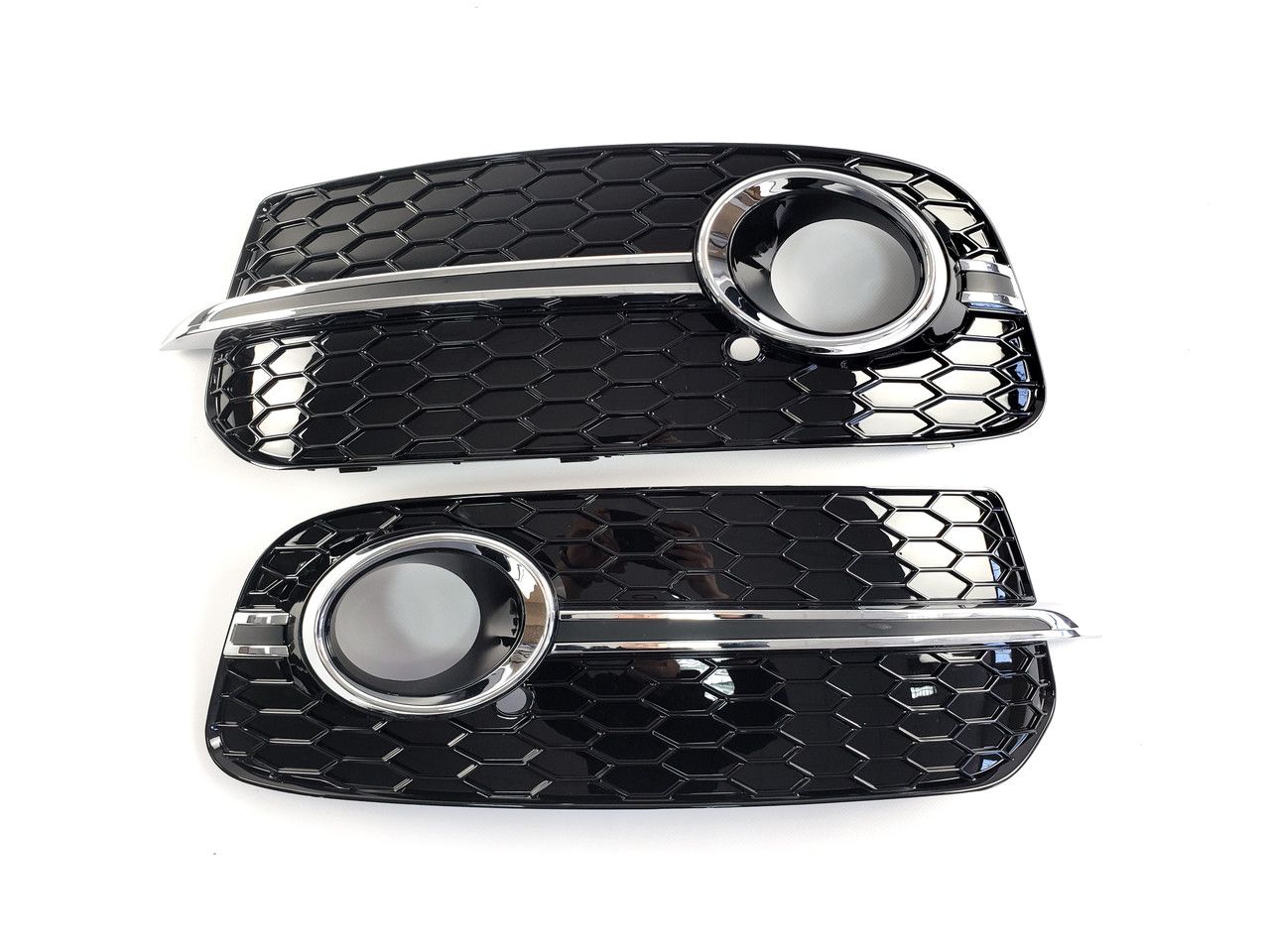 Решітки в бампер Chrome Black на Audi Q5 8R 2012-2016
