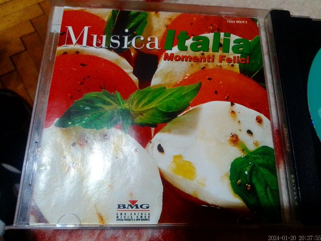 CD- MUSICA ITALIA "Momenti  Felici.vol.2"1997р.в