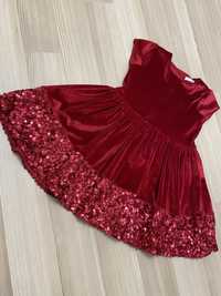 Нарядное красное бархатное платье с паетками на 3-4 года
