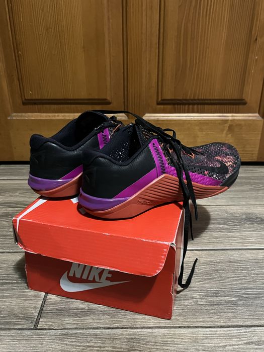 NIKE metcon 6 martian sunrise