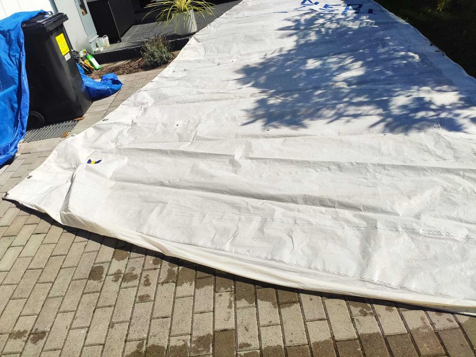 Żagiel Grot ok. 25m2 na jacht 30-35 stóp LP 10.45 LW 11.20 LD 3.84