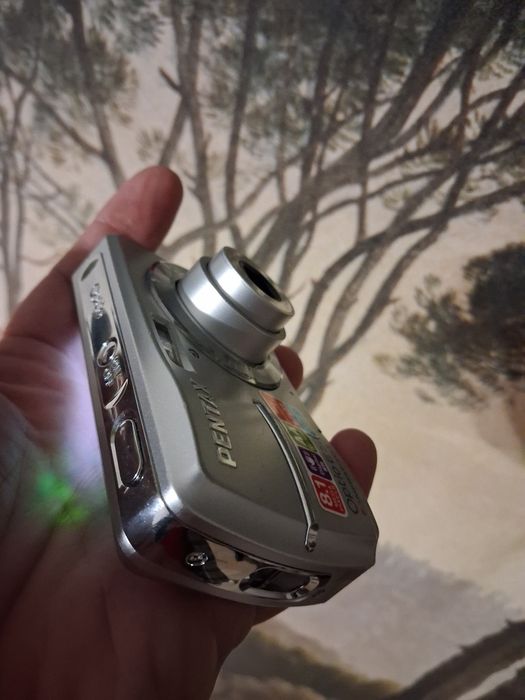 Цифровой фотоаппарат Pentax Optio E50