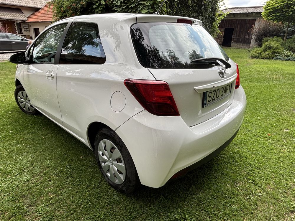Toyota Yaris 2016