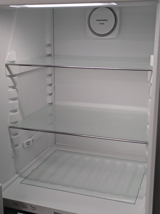 • Холодильник Liebherr CBNef 4815 •ІДЕАЛЬНИЙ стан•СеНсорний •BioFresh