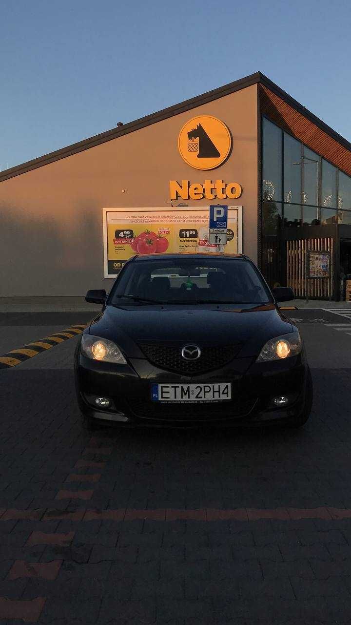Sprzedam Mazdę 1.4 2004 rok