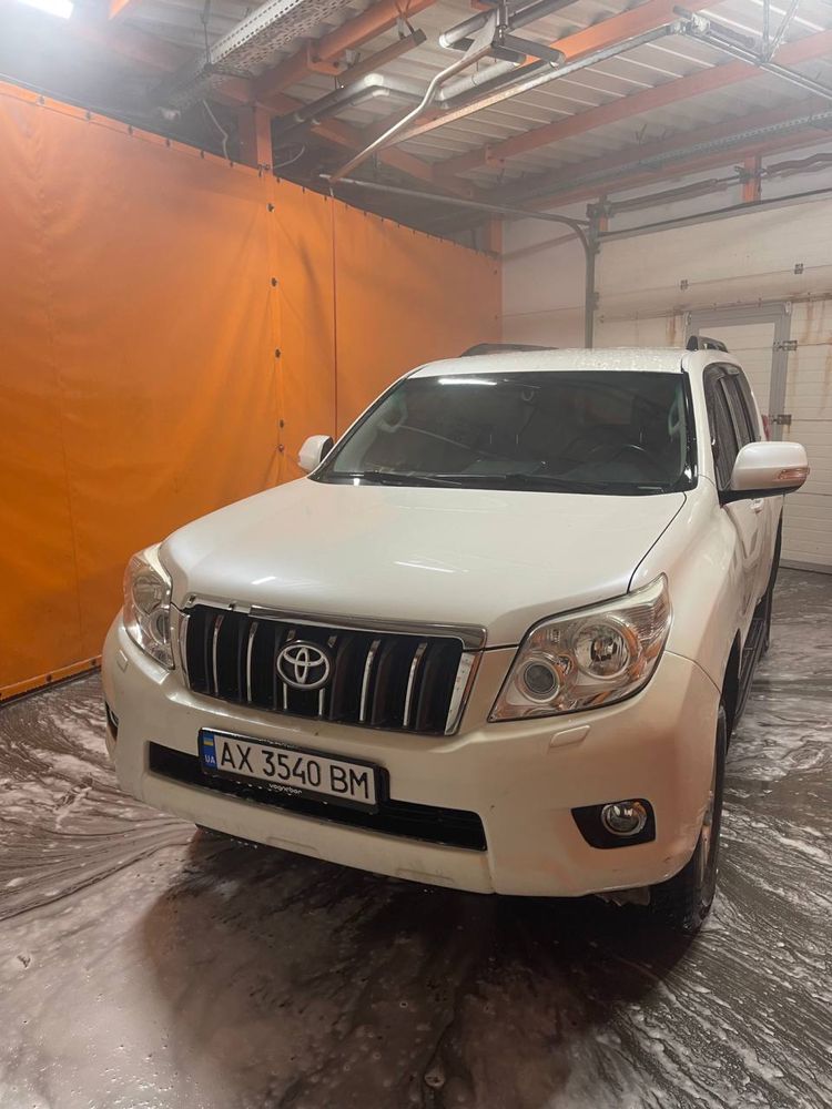 Toyota Prado 150 2011 год