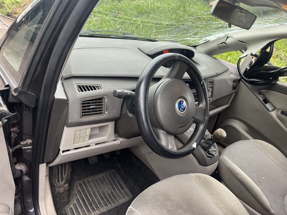 Fiat ideia 1.3 multijet Ano 2004