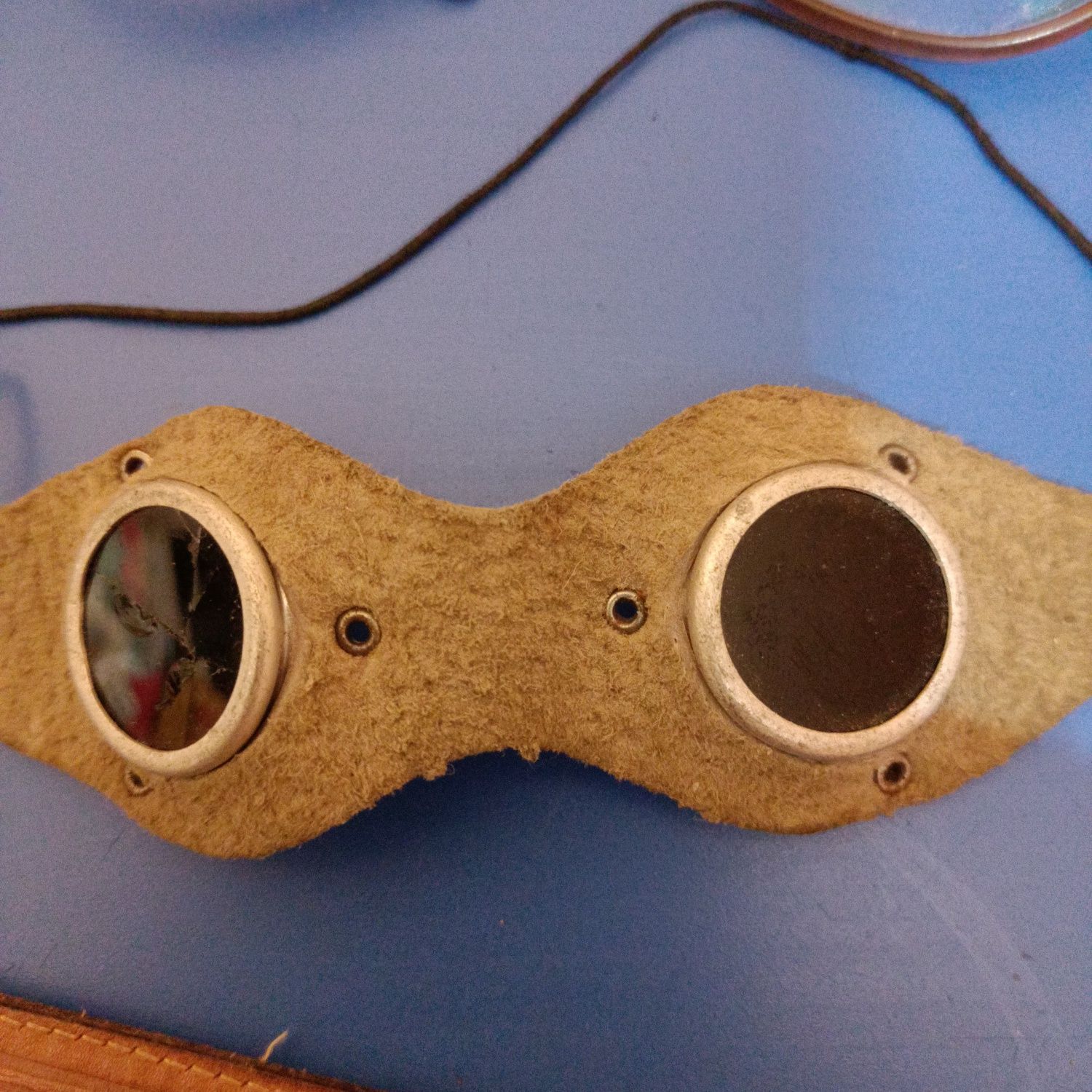 Zestaw okularów etui pokrowców okulary PRL