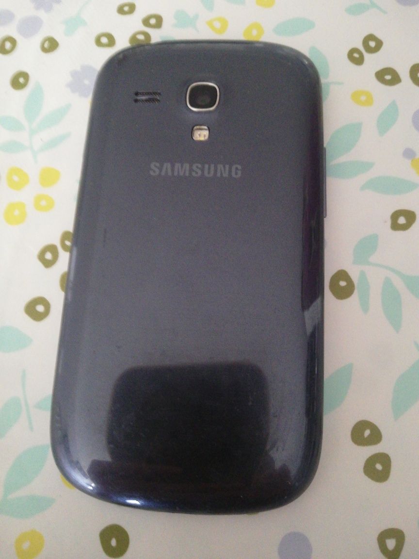 Smartphone galaxy S 3 mini