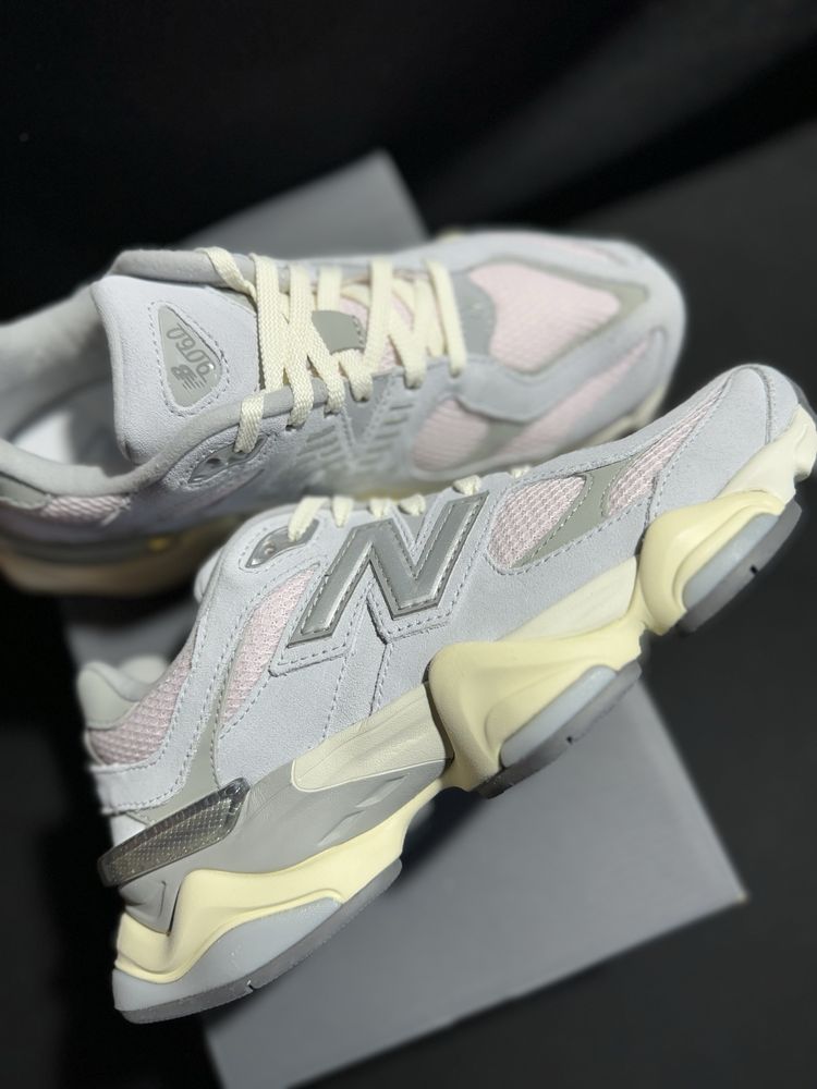 Жіночі кросівки New Balance 9060 оригінал кроссовки оригинал