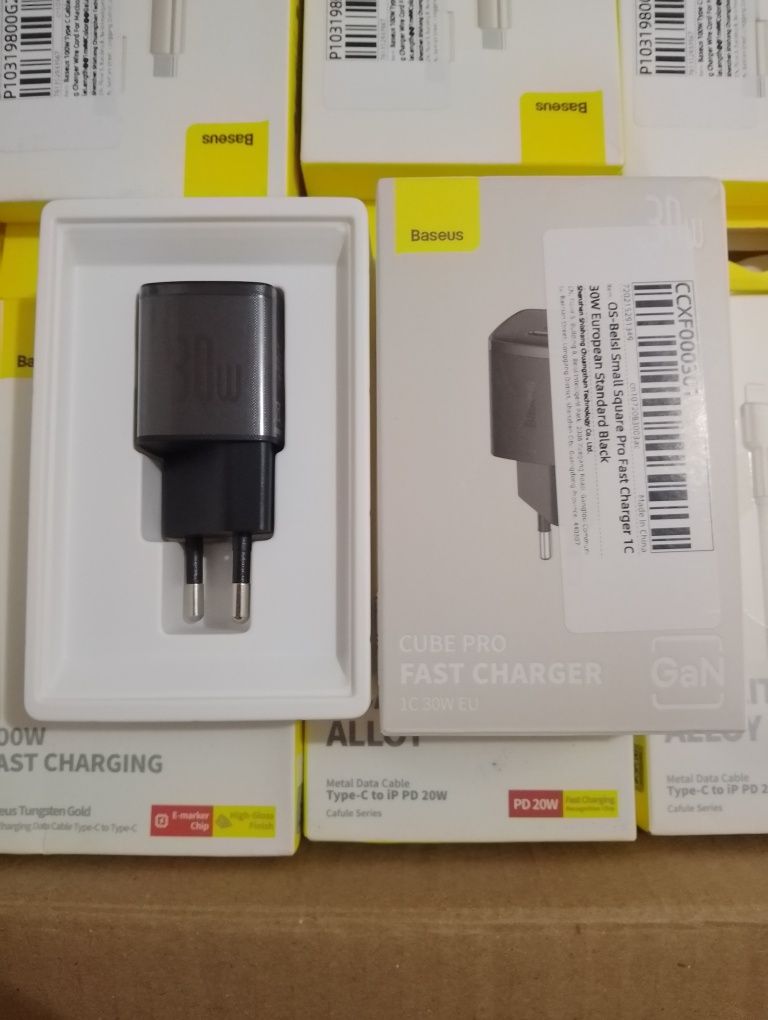 Зарядний блок Baseus 30w Gan(швидка зарядка)
