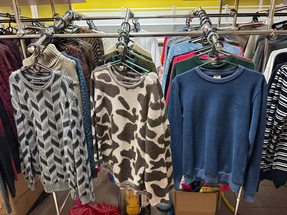 Чоловічі кофти светри водолазка лонгслів