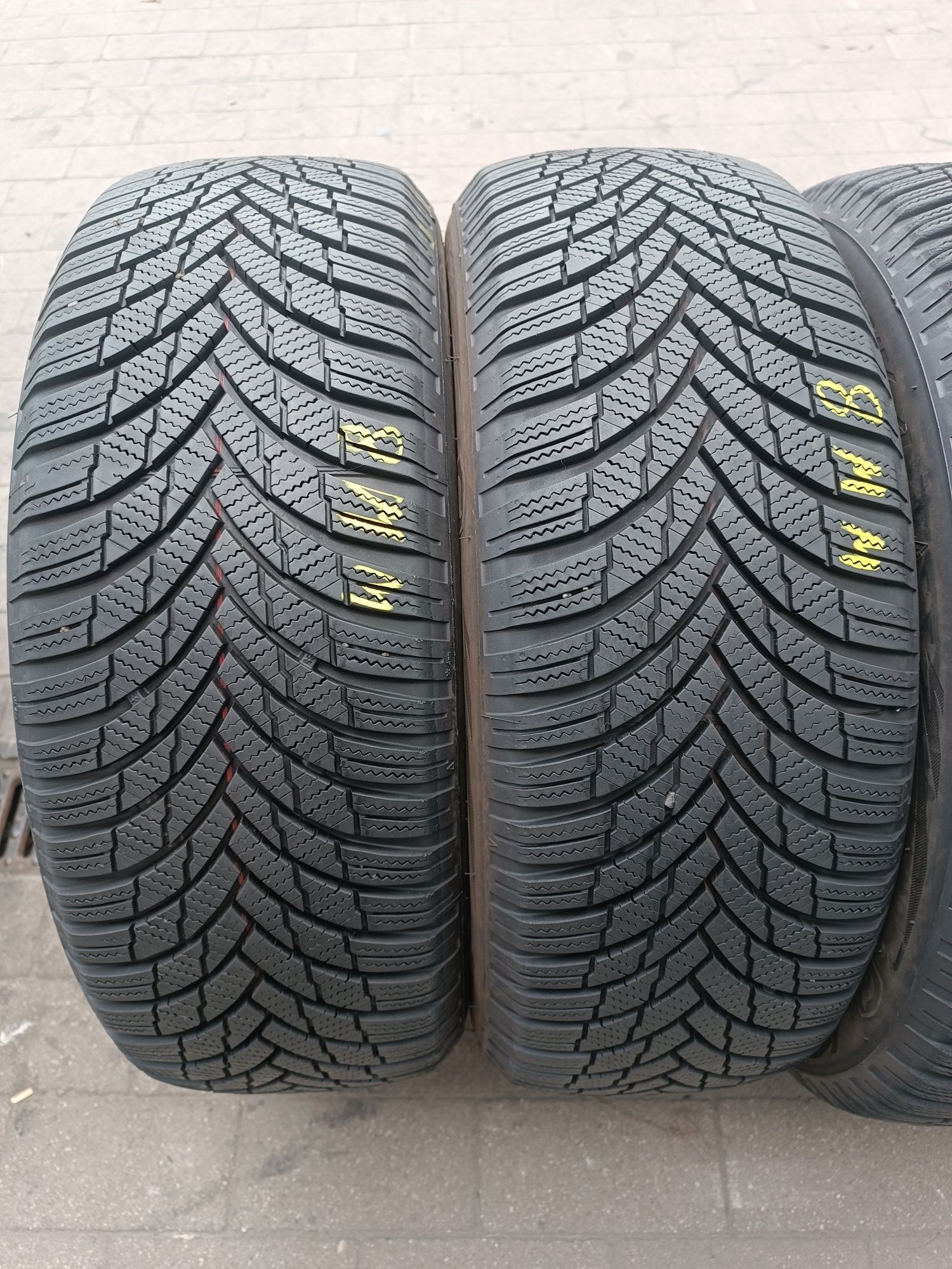 205/55R16 Firestone Winterhawk 4