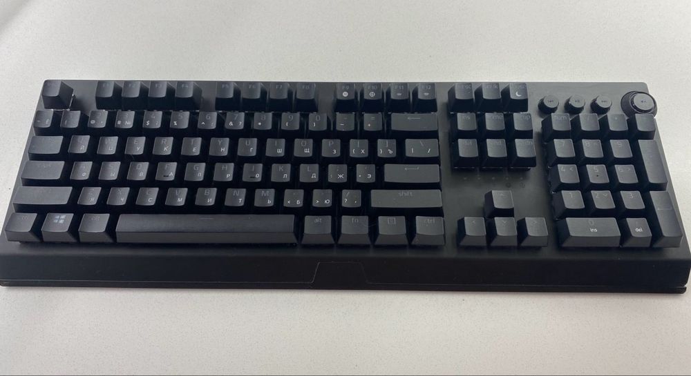 Геймерська бездротова клавіатура Razer BlackWidow V3 PRO
