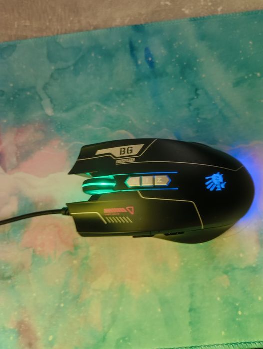 Продам Монітор Samsung LS27C360EAIXCI curved та мишку з клавою