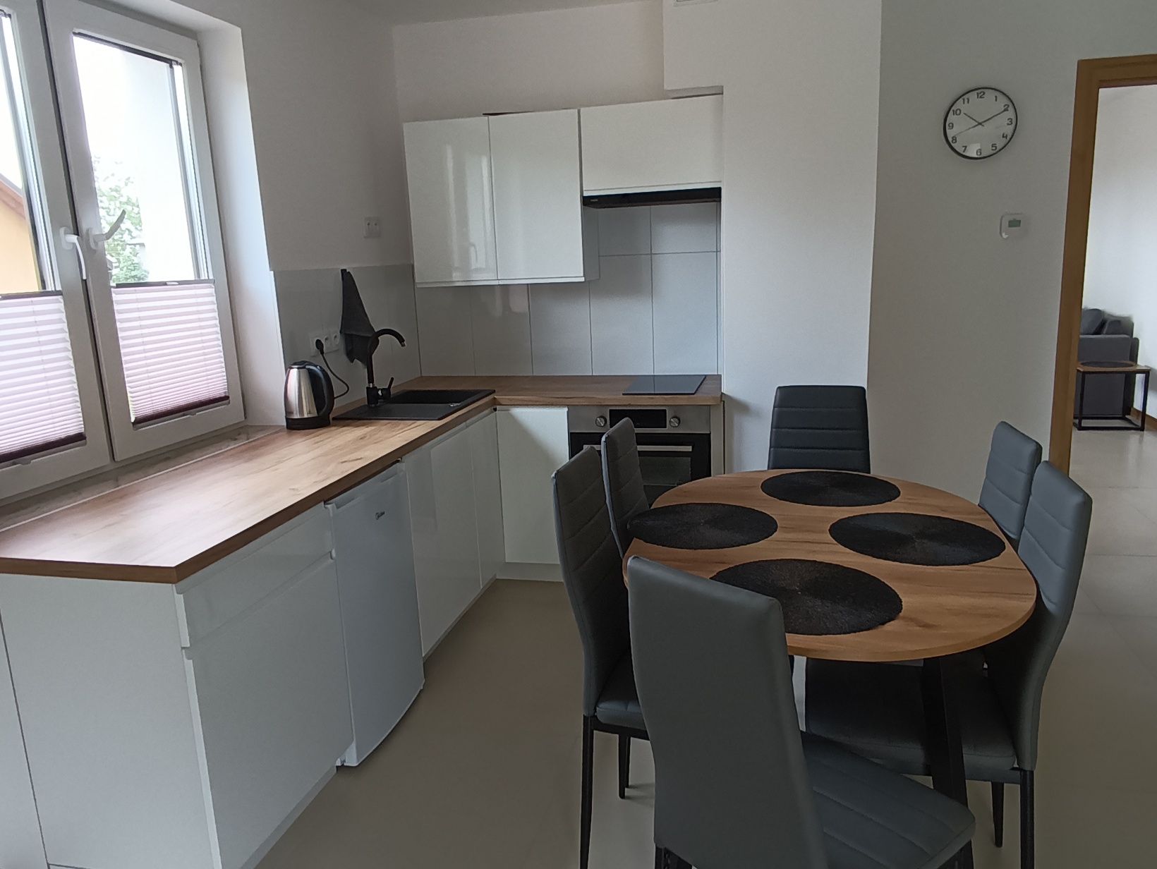 Wynajmę apartament pokoje studio OLIWKOWY  dla max 6 os Chmielno Kaszu