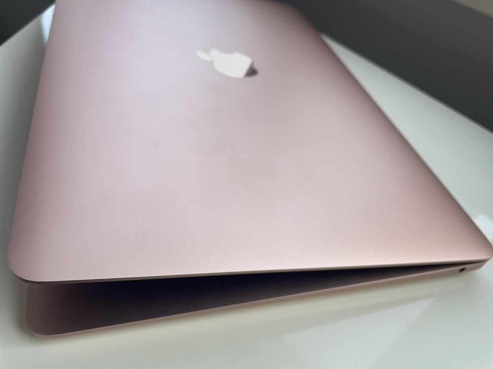 MacBook Air 13 2020 M1 8GB/256GB