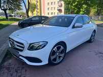 Mercedes-Benz Klasa E Polski salon / faktura VAT 23% / e 220 d / 195 km