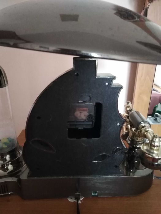 Світильники, будильники дешево