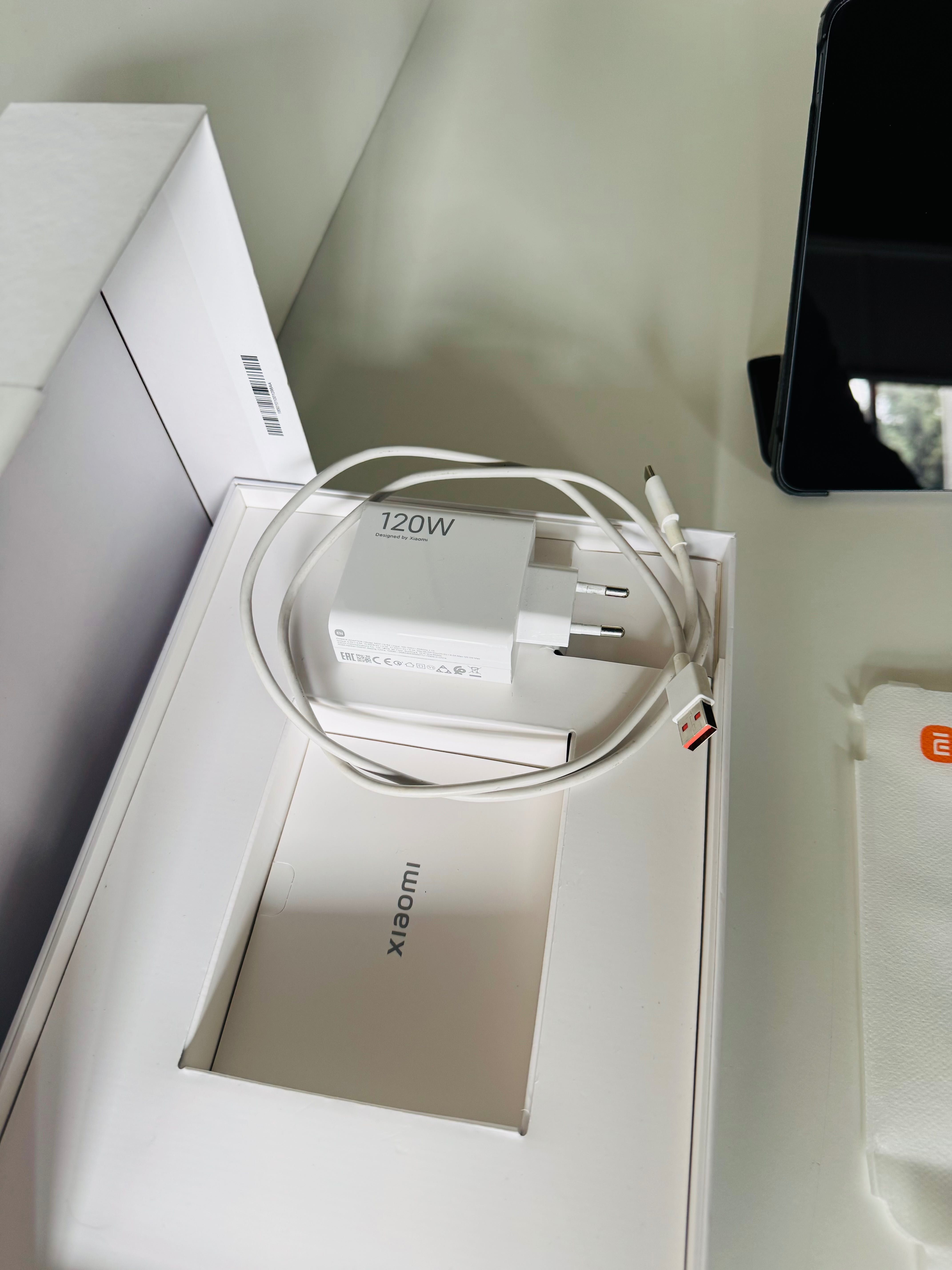 Планшет Xiaomi Pad 6S Pro 12.4" 8/256GB Graphite Gray (VHU4702EU)