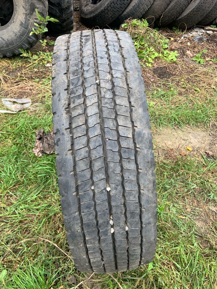 Продам шини 315/70R22,5 -2 шт