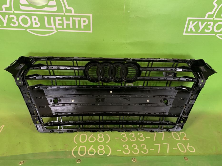 Решетка радиатора бампера Audi A4 B9 2016-2020 s4 ауді а4б9 решітка