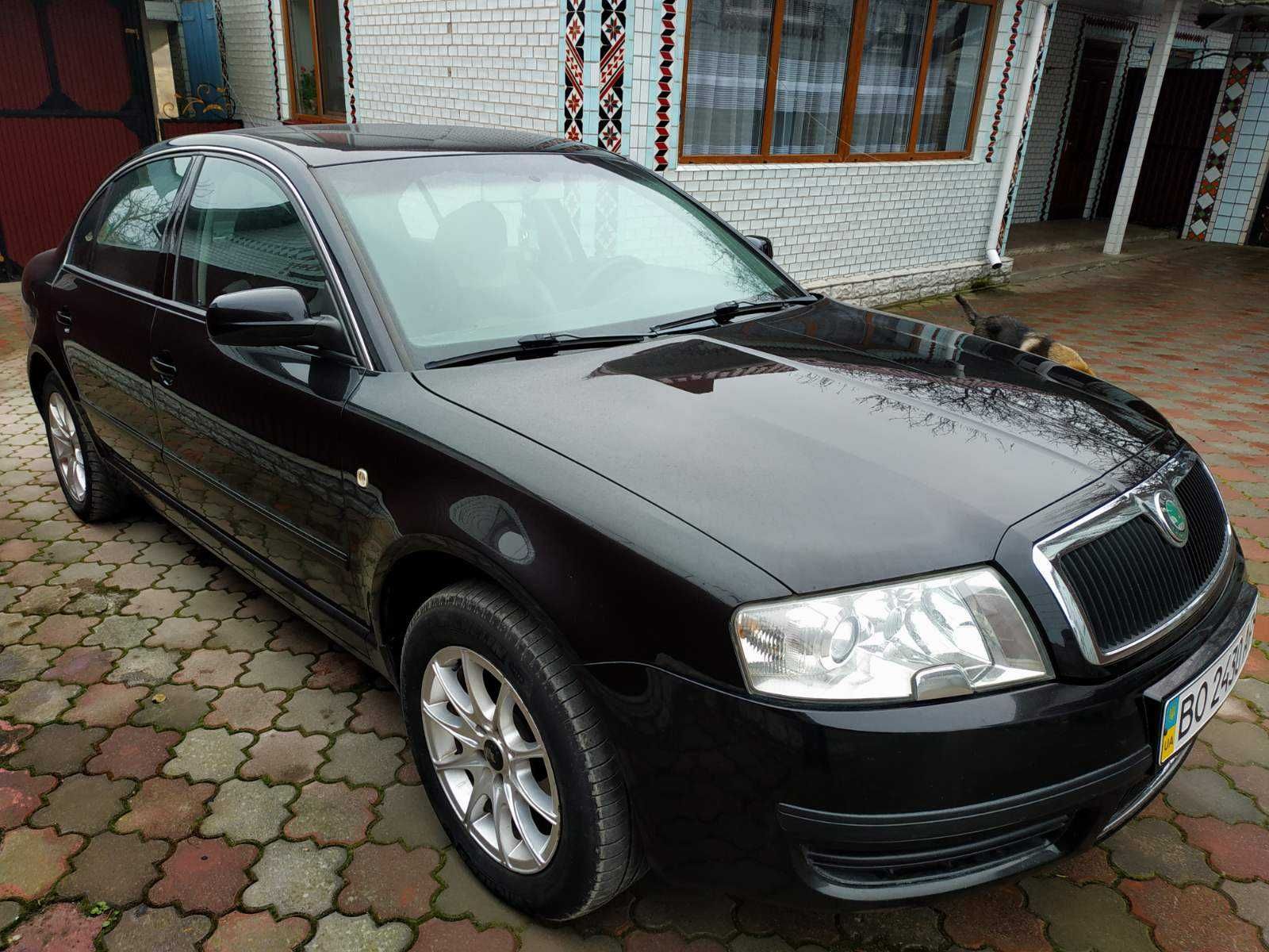 Skoda Superb  2006