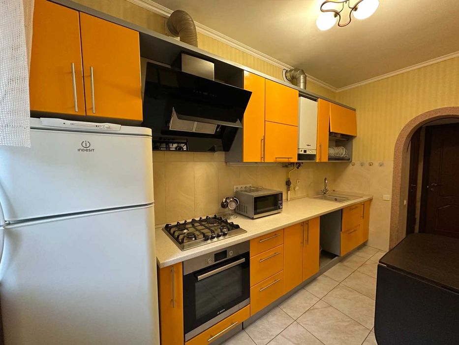 Довгострокова оренда 3 к кв на Замості