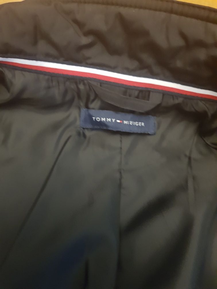 Piękna damska kurtka Tommy Hilfiger 44/46 XXL