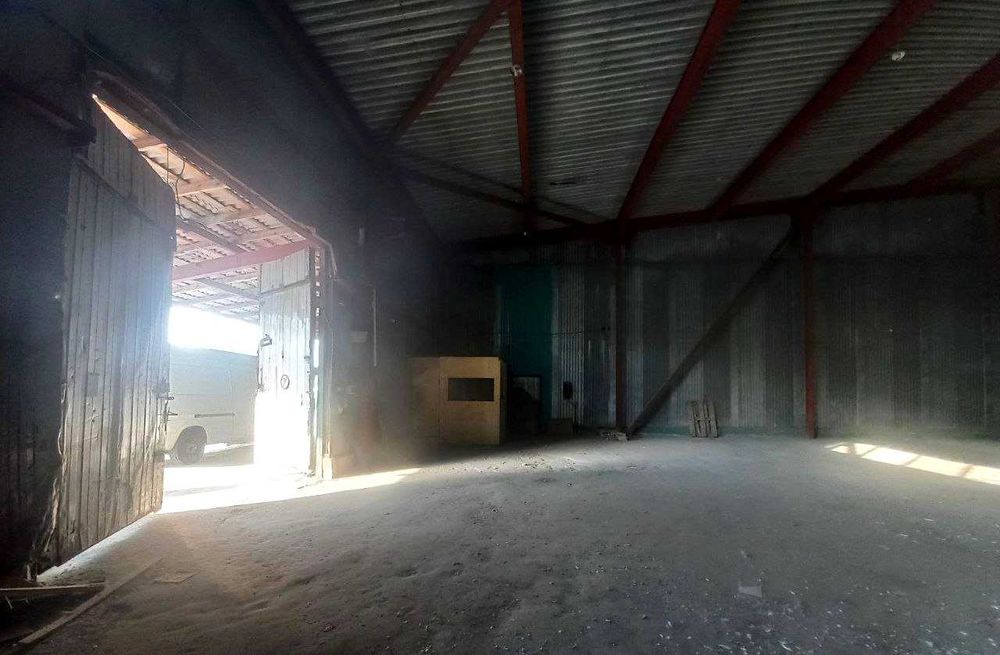 Здам в оренду склад з рампою та заїздом – 800м2