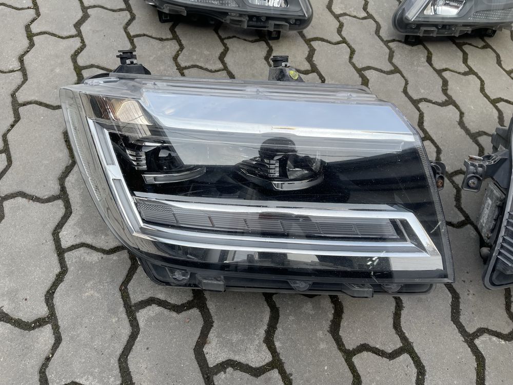 Фари Mercedes Sprinter W907 W910 Volkswagen Crafter 2 MAN TGE