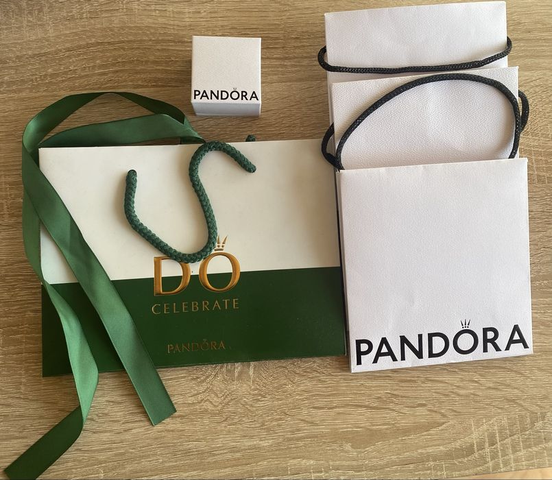 Pandora pudełeczko na biżuterię i torebki prezentowe