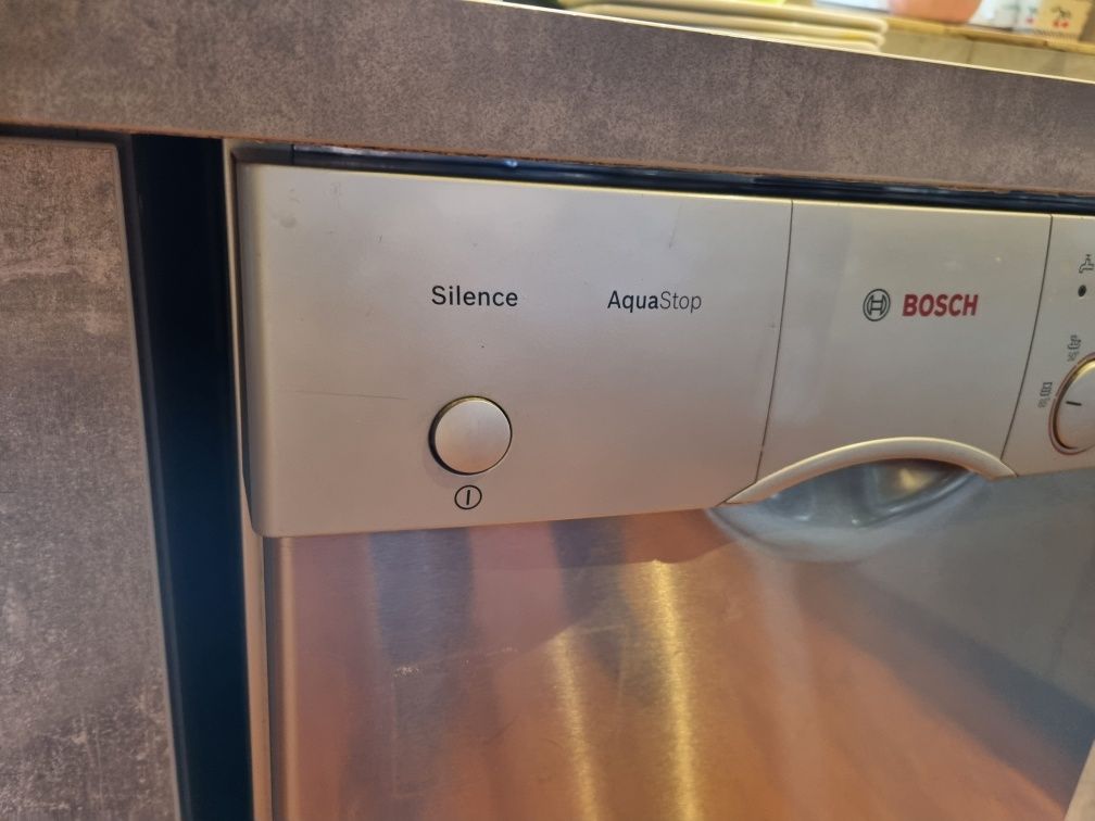 Zmywarka Bosch Silence Aquastop nie grzeje wody