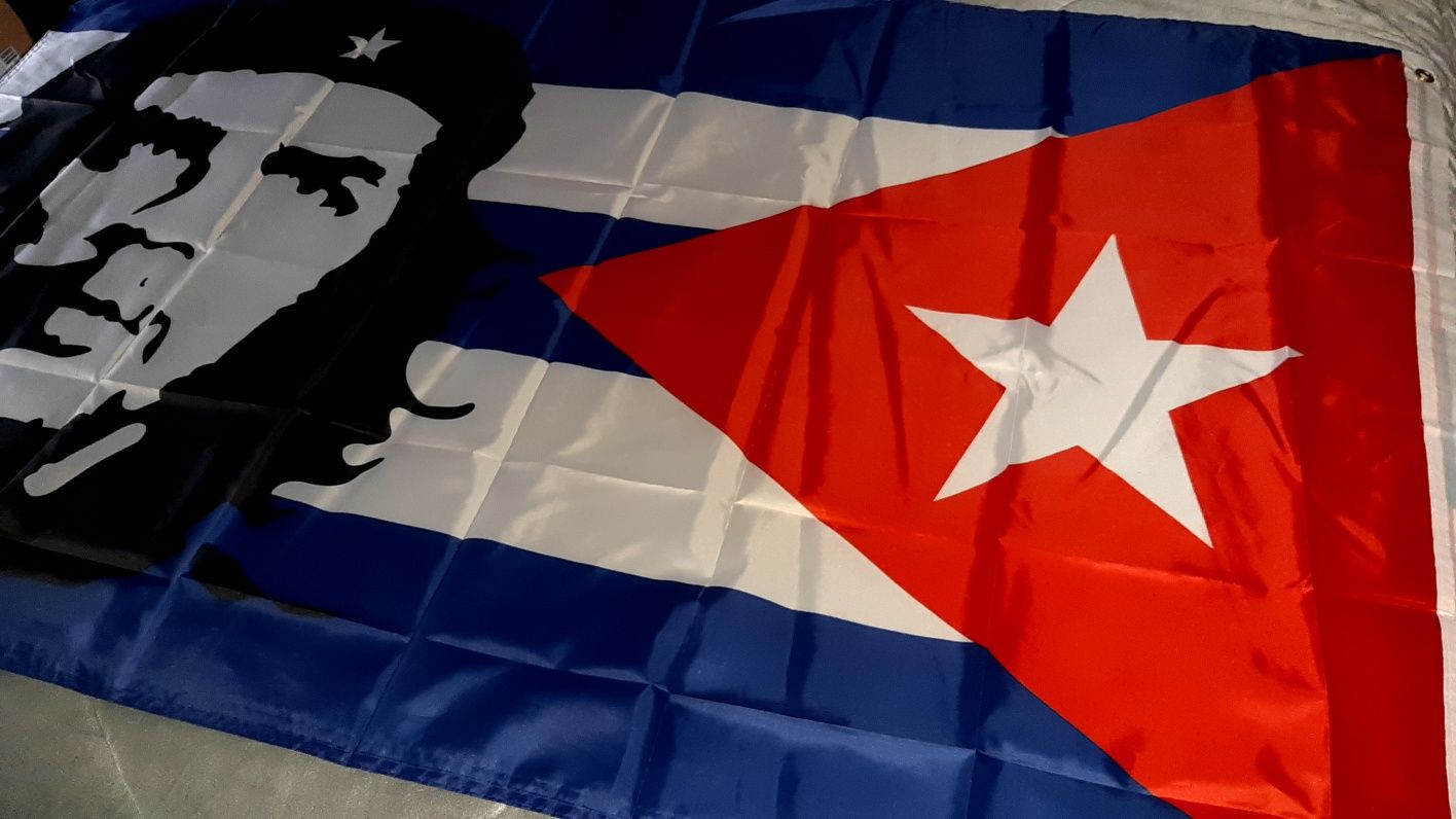 Bandeira Cuba Che Guevara
90x150 cms Nova