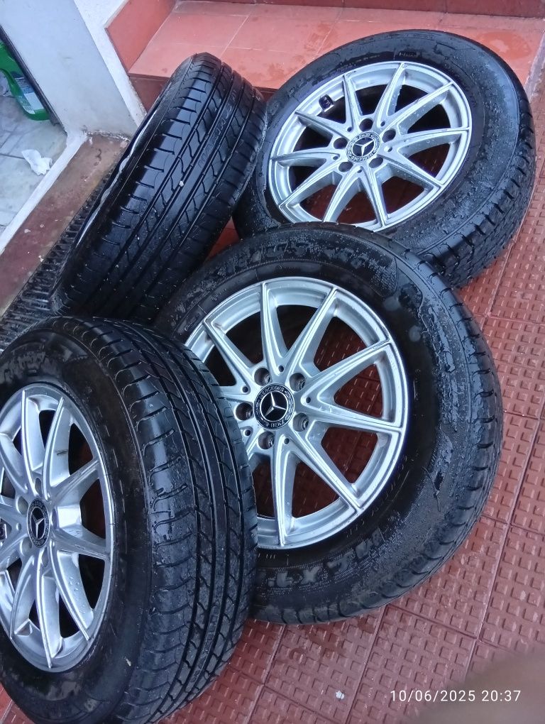 Jantes Mercedes e pneus novos