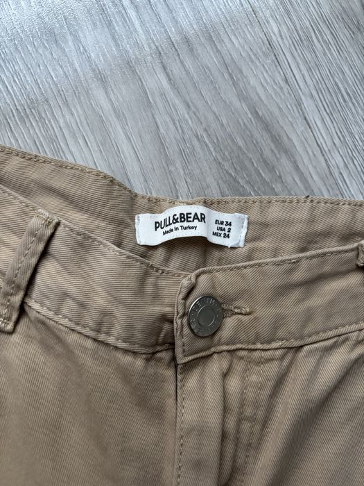 Beżowe spodnie cargo