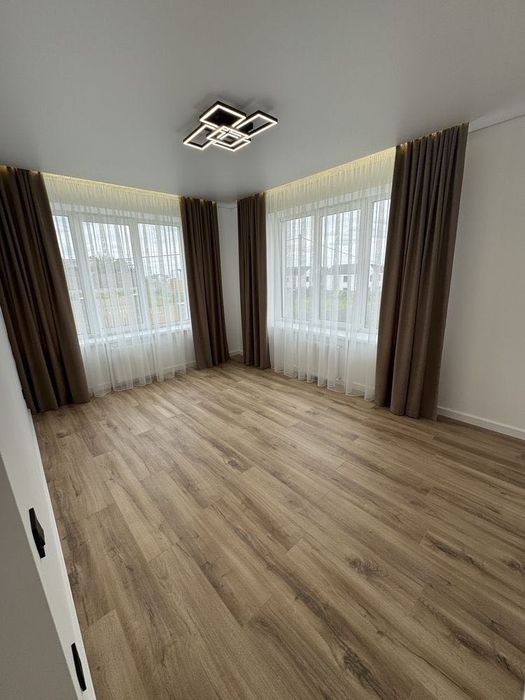 Продам 2 кімнатну квартиру вул. Боголюбова ЖК  Dream city