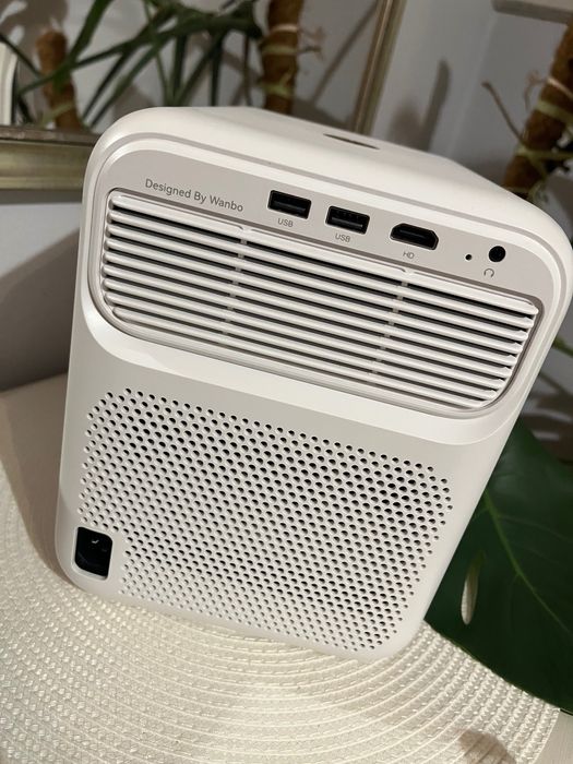 Projektor/ rzutnik Wanbo WI-FI