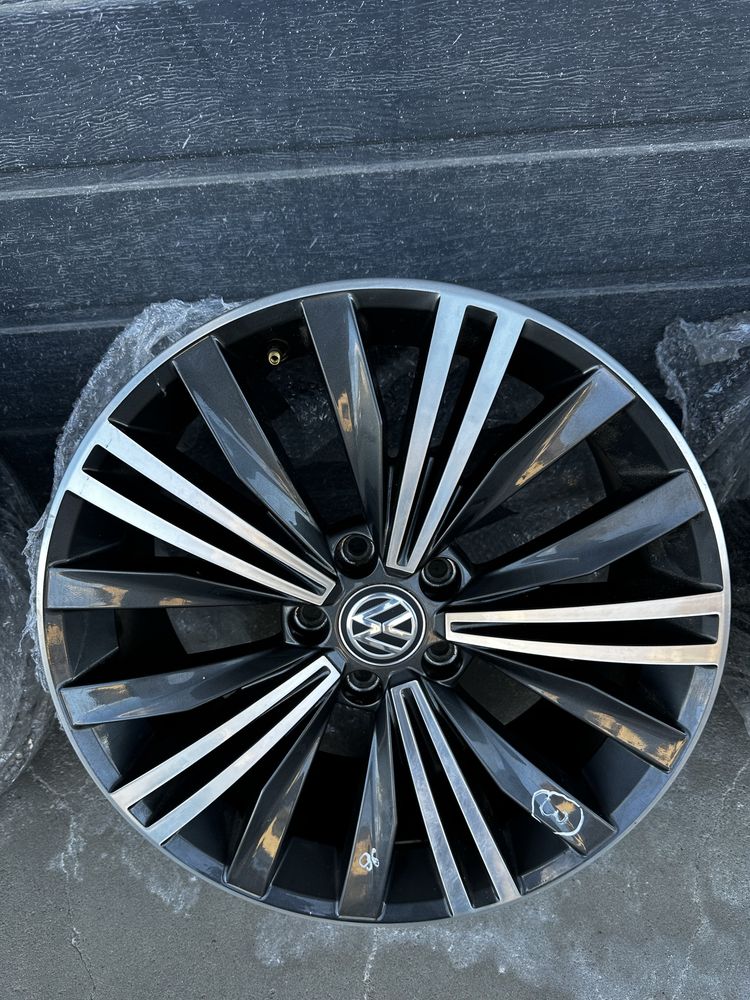 Диски на VW TIGUAN 2  5 112 R18 (17-23рік)