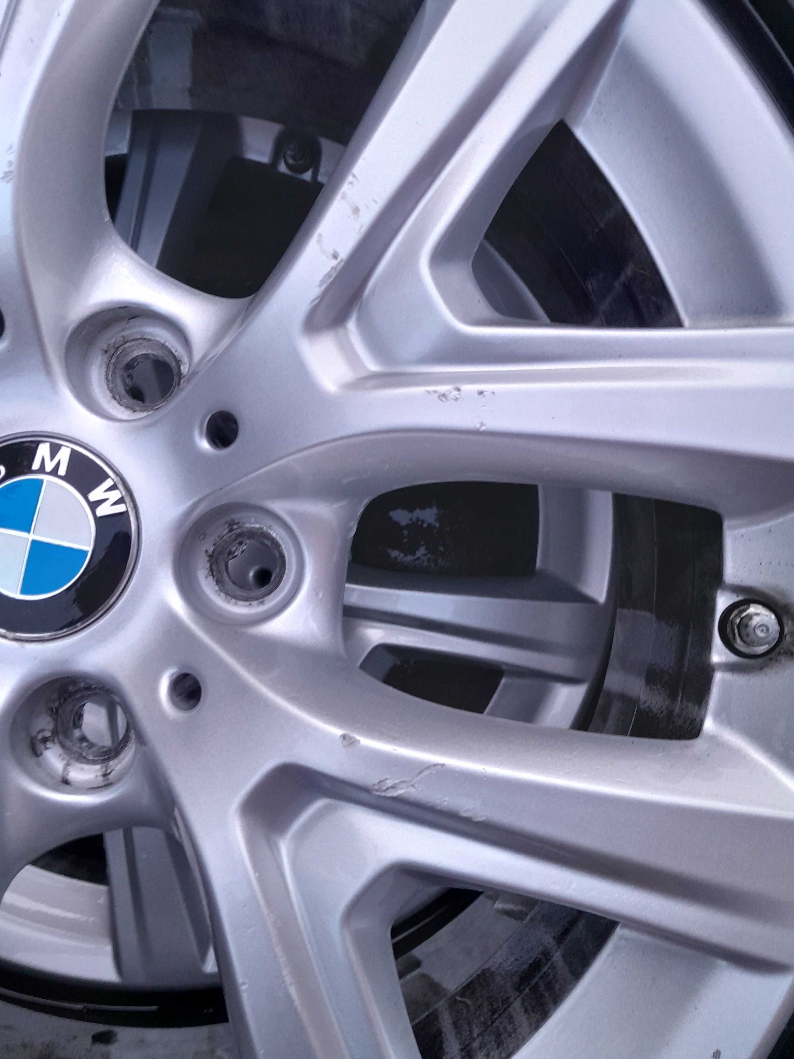 Komplet kół felgi BMW 6.5j x 17 ET39 + opony Pirelli