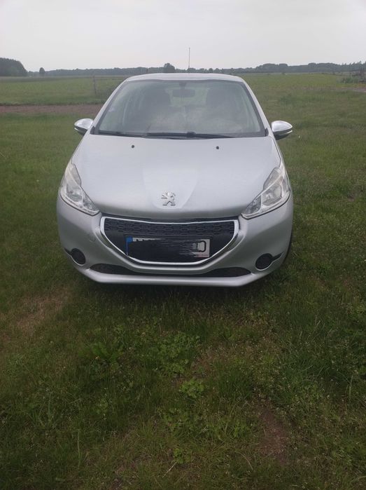 Peugeot 208, 1.0
