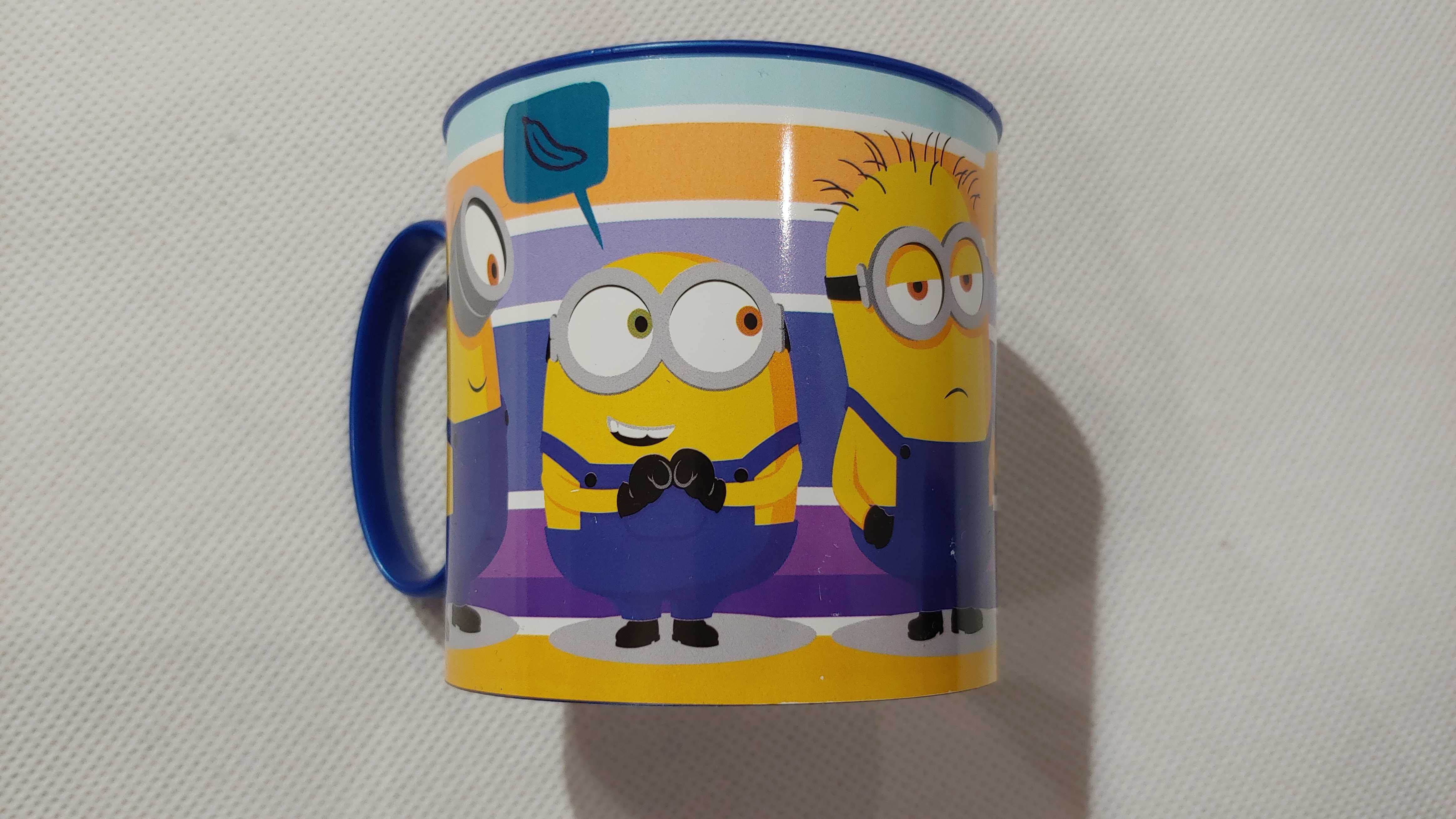 Kubek dziecięcy Minionki 250 ml niebieski