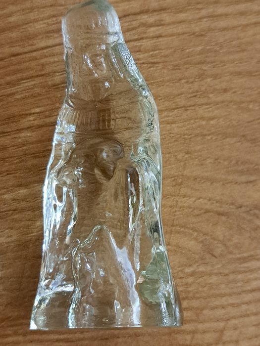 Figurki szklane do szopki świątecznej