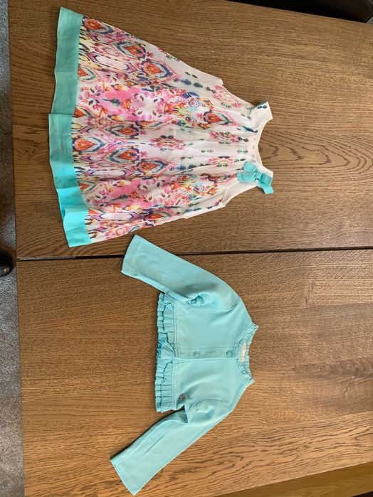 Vestidos bebé menina (12-18M) - vários