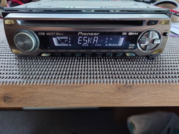 Radio samochodowe Pioneer z CD