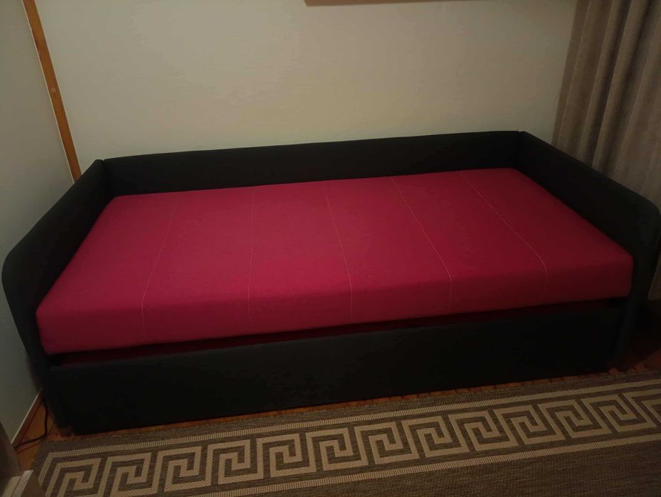 Łóżko dwupoziomowe