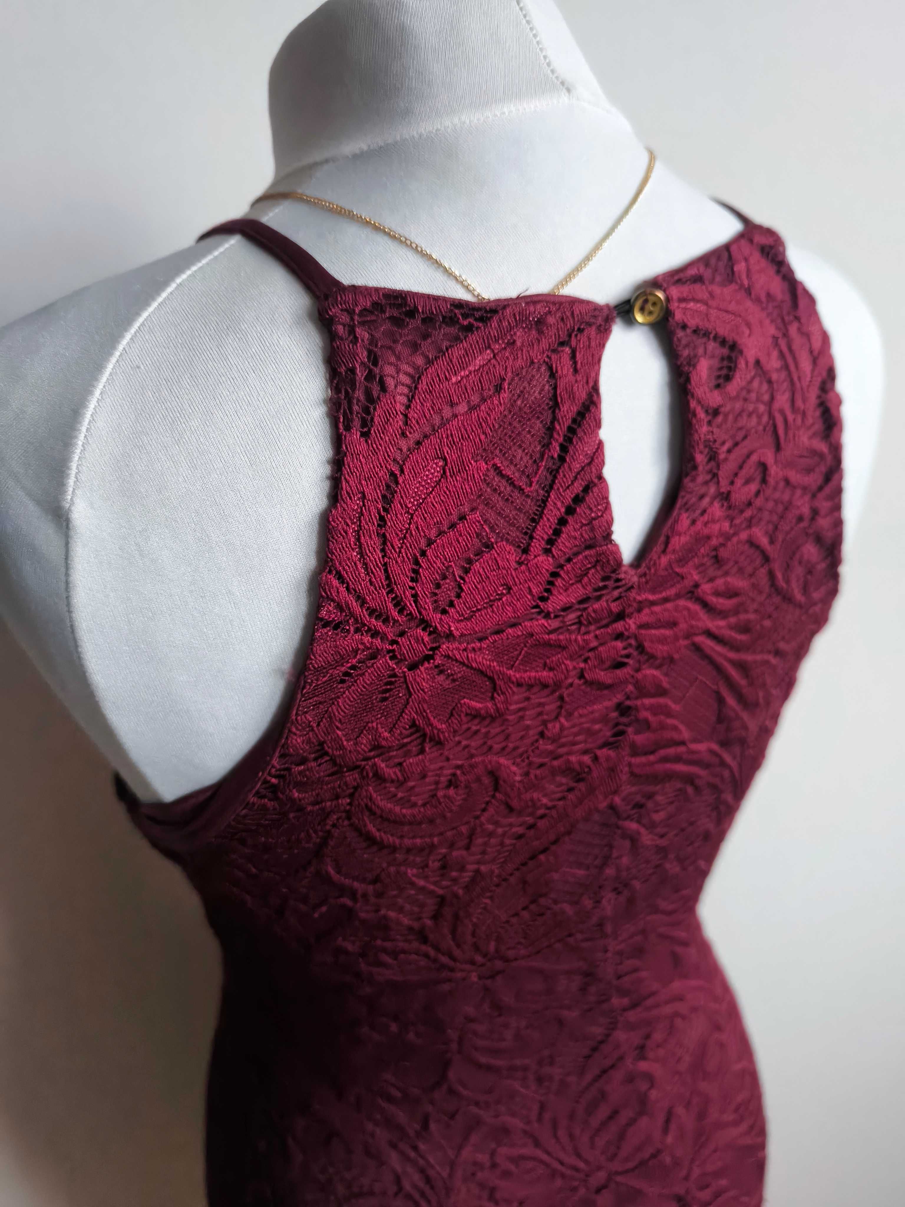 Bordowa elegancka koronkowa sukienka marki New Look w rozmiarze S/36